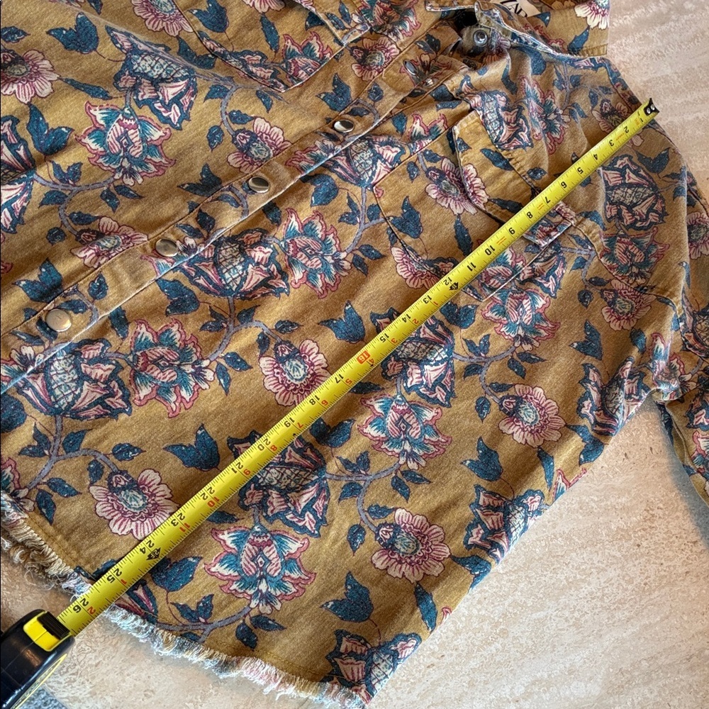 ZARA jacket, mustard yellow,  blue Floral pattern & applique back. Oversized. S - Picture 13 of 15